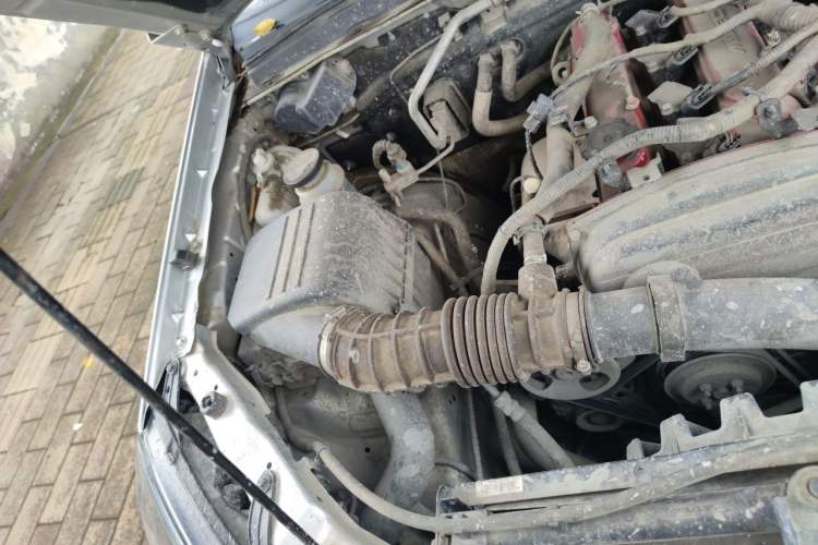 Used Great Wall Wingle 5 2023 2.4L Gasoline 4x4 Entry-Level Big Double Engine Bay Right