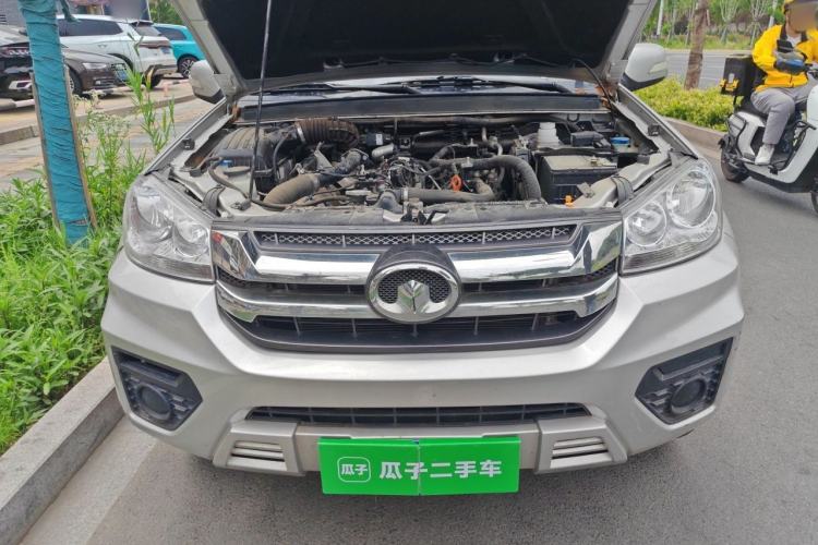 Used Great Wall Wingle 5 2023 2.0T Diesel Two-Wheel Drive Advanced Big Double Engine Bay