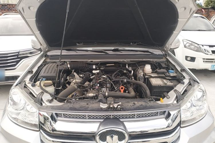 Used Great Wall Wingle 5 2023 2.0T Diesel Two-Wheel Drive Advanced Big Double Engine Bay