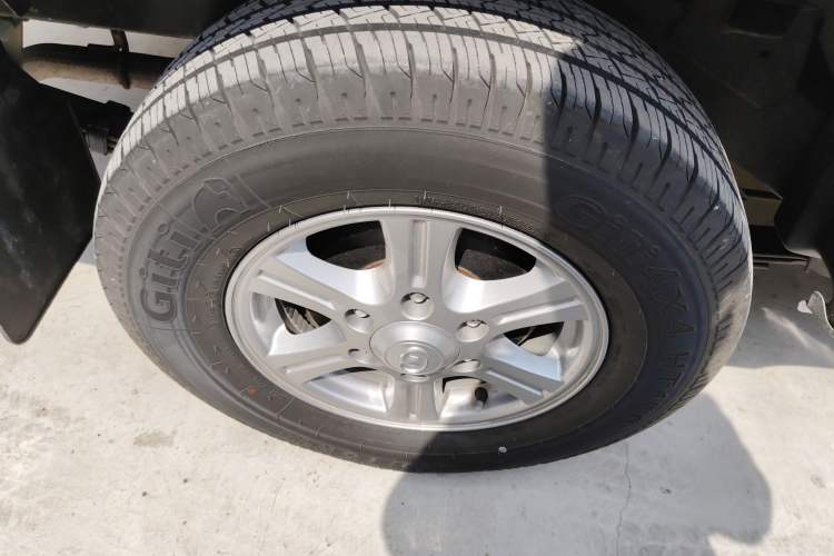 Used Great Wall Wingle 5 2023 "Dry Meal" Version 1.5T Gasoline Two-Wheel-Drive Advanced Large Double Exterior 5