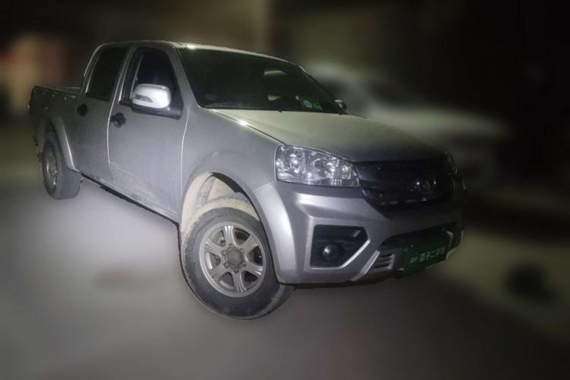 Used Great Wall Wingle 5 2023 2.4L Gasoline Two-Wheel-Drive Entry-Level Model with Long Cargo Bed Front Right 45 Deg