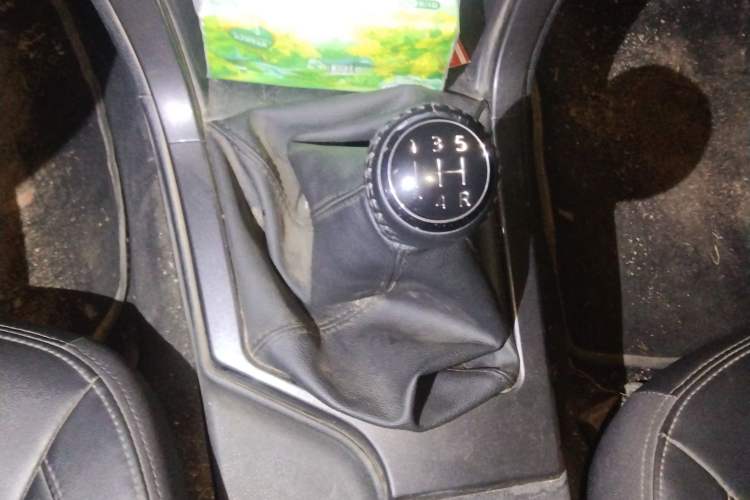 Used Great Wall Wingle 5 2023 "Dry Meal" Version 1.5T Gasoline Two-Wheel-Drive Advanced Large Double Gear Lever