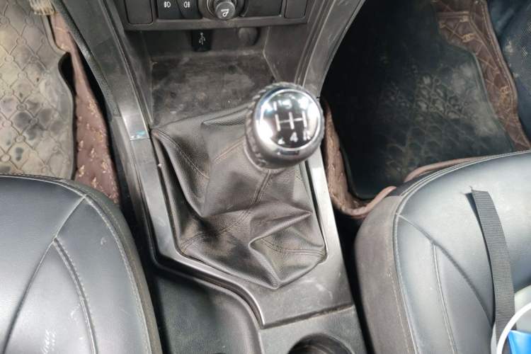 Used Great Wall Wingle 5 2023 2.4L Gasoline 4x4 Entry-Level Big Double Gear Lever