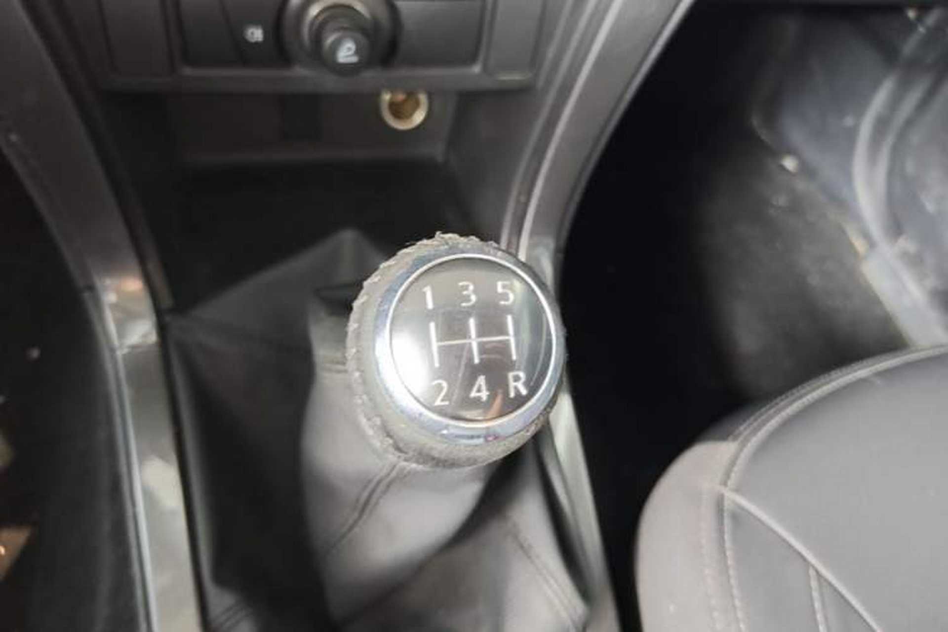 Used Great Wall Wingle 5 2023 "Dry Meal" Version 1.5T Gasoline Two-Wheel-Drive Advanced Large Double Gear Lever