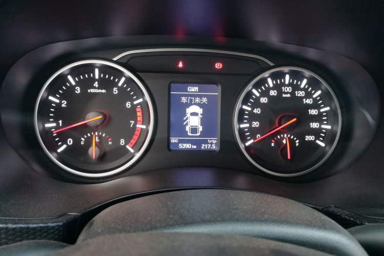 Used Great Wall Wingle 5 2023 "Dry Meal" Version 1.5T Gasoline Two-Wheel-Drive Advanced Large Double Instrument Cluster