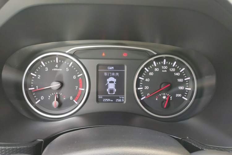 Used Great Wall Wingle 5 2023 2.4L Gasoline Two-Wheel-Drive Elite Model Flat Bed Truck Instrument Cluster