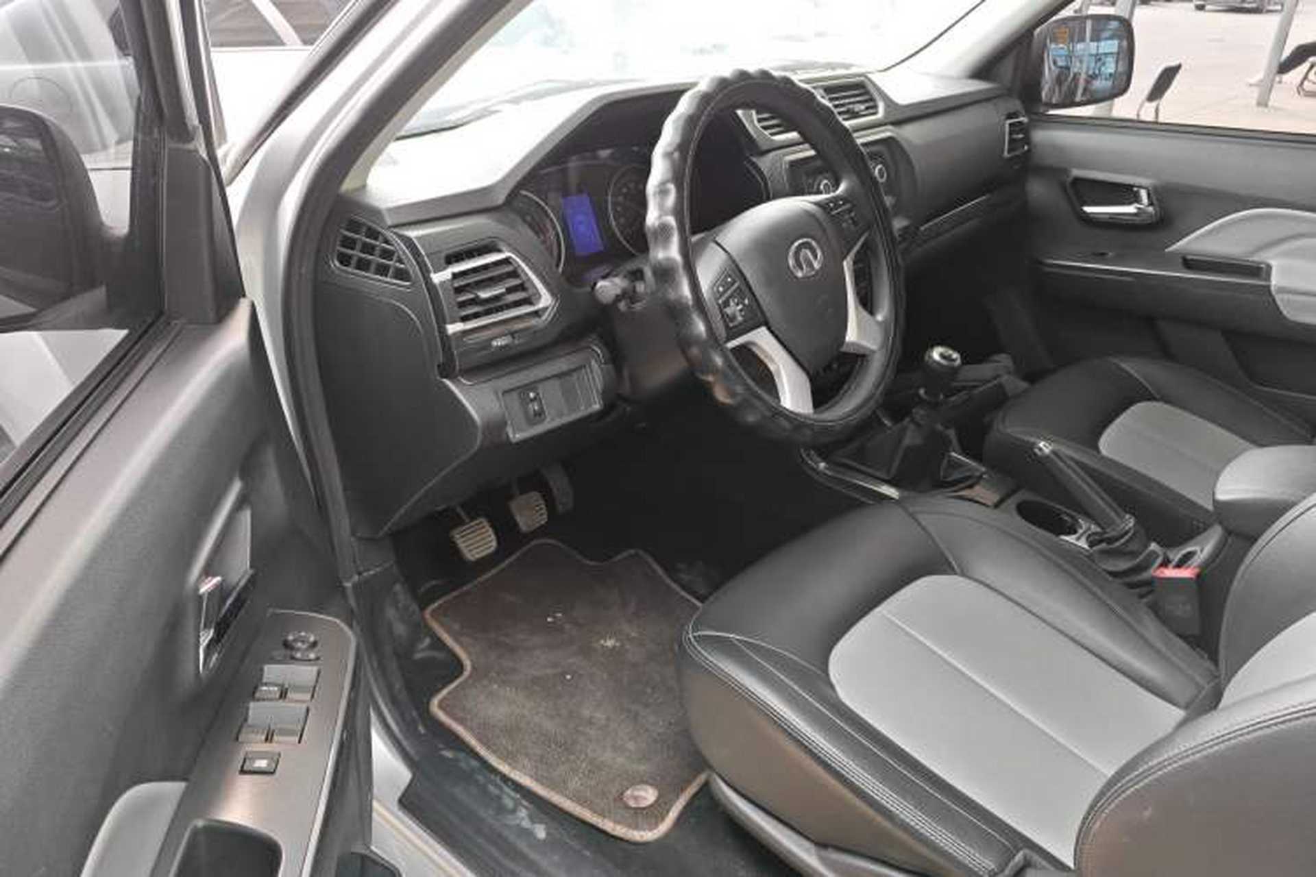 Used Great Wall Wingle 5 2023 2.0T Diesel Two-Wheel Drive Advanced Big Double Interior 3