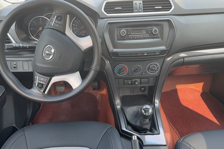 Used Great Wall Wingle 5 2023 2.0T Diesel Two-Wheel Drive Advanced Big Double Interior 3