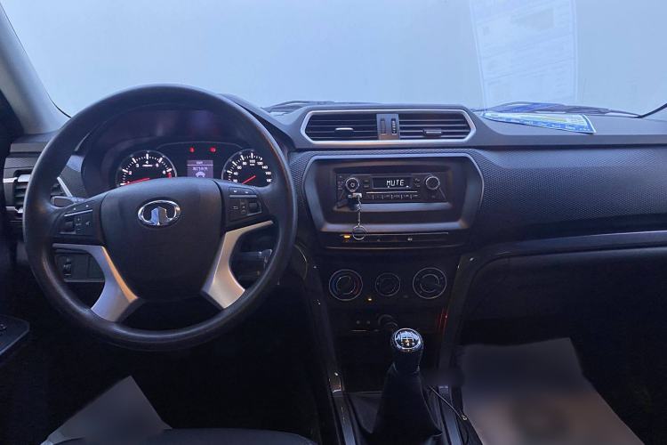 Used Great Wall Wingle 5 2023 2.4L Gasoline 4x4 Entry-Level Big Double Interior 3