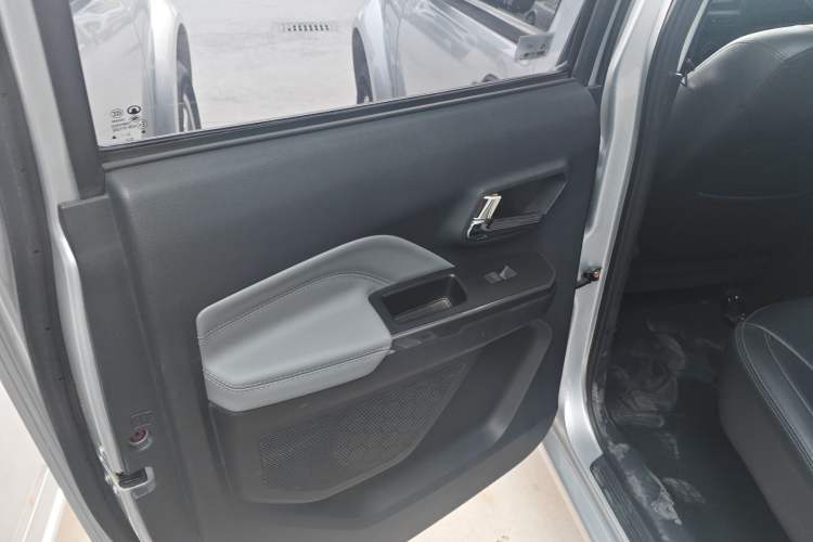 Used Great Wall Wingle 5 2023 2.0T Diesel Two-Wheel Drive Advanced Big Double Interior 8