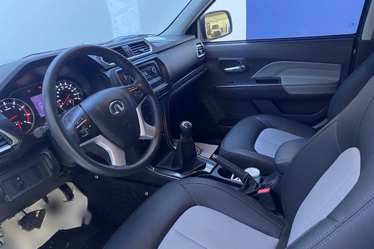 Used Great Wall Wingle 5 2023 2.4L Gasoline 4x4 Entry-Level Big Double Interior 8