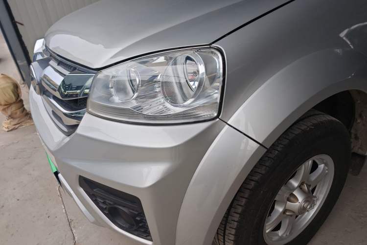 Used Great Wall Wingle 5 2023 2.0T Diesel Two-Wheel Drive Advanced Big Double Left Front Headlight