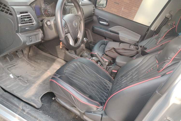 Used Great Wall Wingle 5 2023 "Ganfan" Version 1.5T Gasoline Two-Wheel-Drive Advanced Trim with Long Cargo Bed Left Front Seat