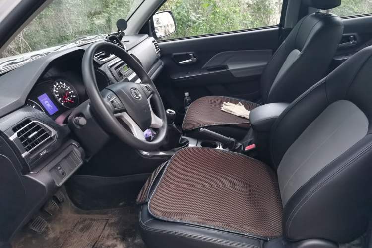 Used Great Wall Wingle 5 2023 "Dry Meal" Version 1.5T Gasoline Two-Wheel-Drive Advanced Large Double Left Front Seat