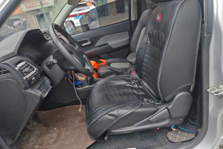 Used Great Wall Wingle 5 2023 2.0T Diesel Two-Wheel Drive Advanced Big Double Left Front Seat