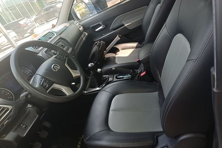 Used Great Wall Wingle 5 2023 "Dry Meal" Version 1.5T Gasoline Two-Wheel-Drive Advanced Large Double Left Front Seat