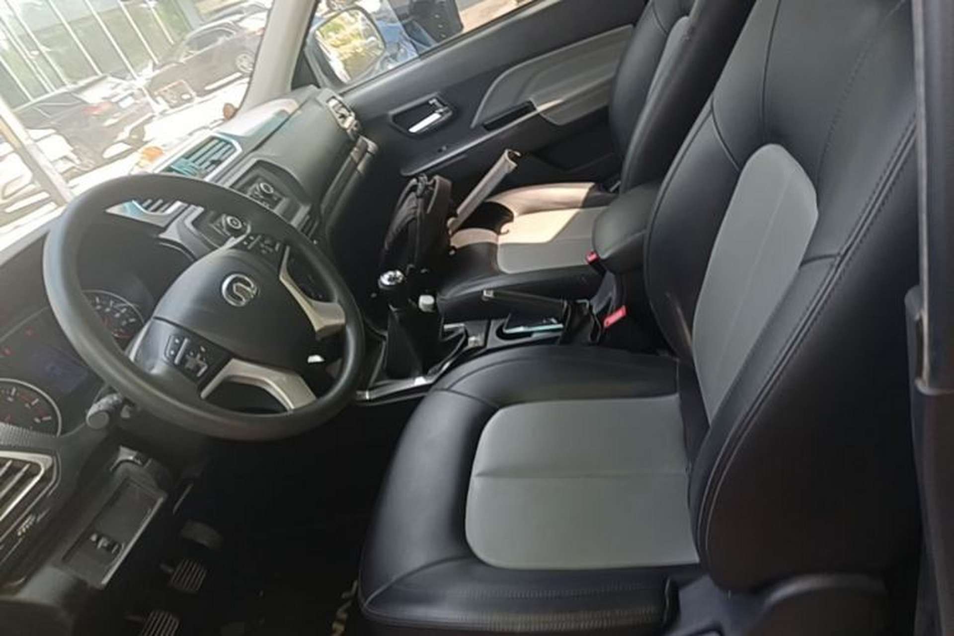 Used Great Wall Wingle 5 2023 "Dry Meal" Version 1.5T Gasoline Two-Wheel-Drive Advanced Large Double Left Front Seat