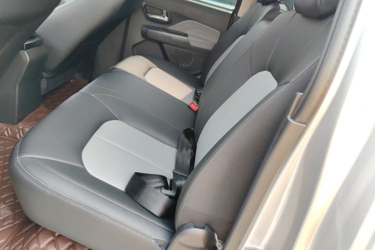 Used Great Wall Wingle 5 2023 "Dry Meal" Version 1.5T Gasoline Two-Wheel-Drive Advanced Large Double Left Rear Seat