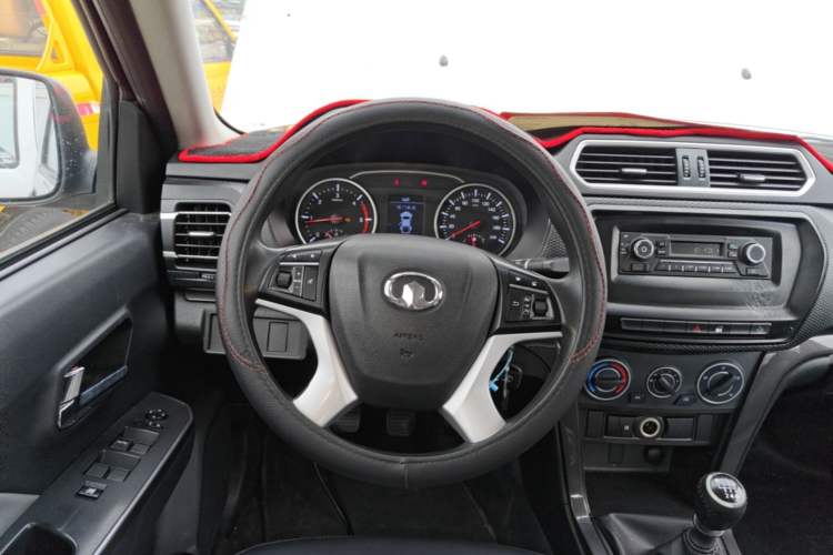 Used Great Wall Wingle 5 2023 2.0T Diesel Two-Wheel Drive Advanced Big Double Steering Wheel