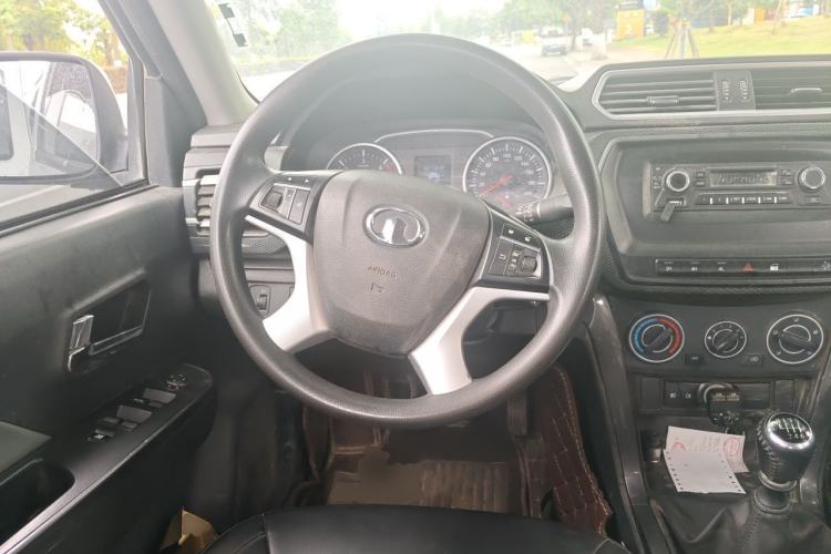 Used Great Wall Wingle 5 2023 2.0T Diesel 4x4 Entry-Level Long Cargo Bed Steering Wheel