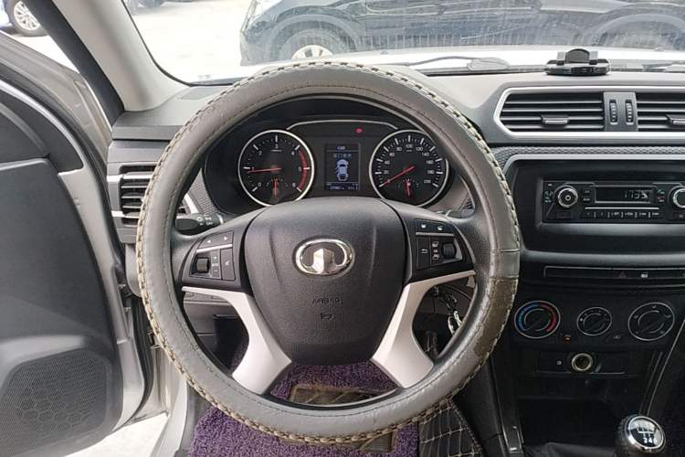 Used Great Wall Wingle 5 2023 2.0T Diesel Two-Wheel Drive Advanced Big Double Steering Wheel