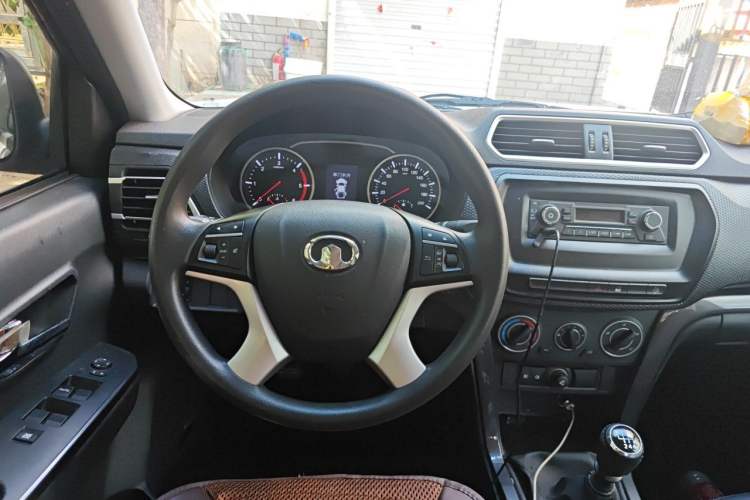 Used Great Wall Wingle 5 2023 2.0T Diesel Two-Wheel Drive Advanced Big Double Steering Wheel