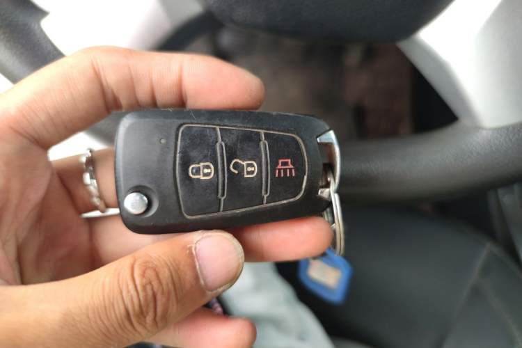 Used Great Wall Wingle 5 2023 2.4L Gasoline 4x4 Entry-Level Big Double Vehicle Key