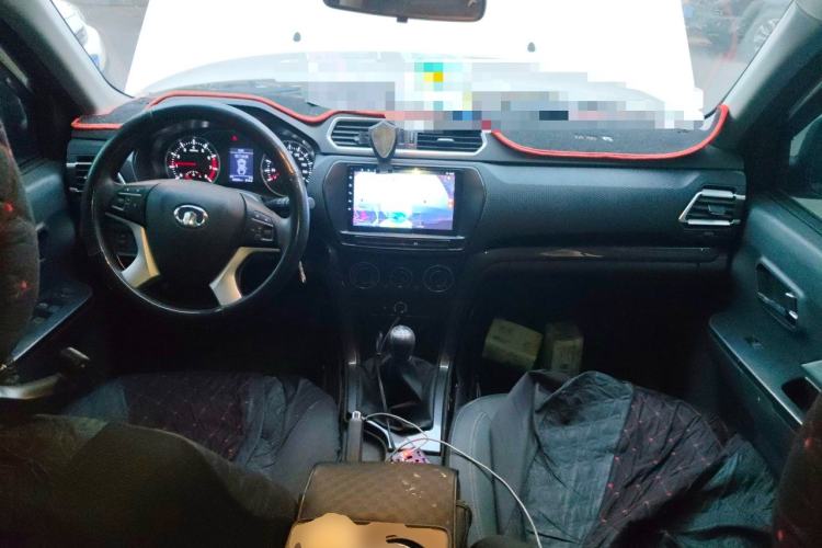 Used Great Wall Wingle 5 2023 "Ganfan" Version 1.5T Gasoline Two-Wheel-Drive Advanced Trim with Long Cargo Bed Center Console