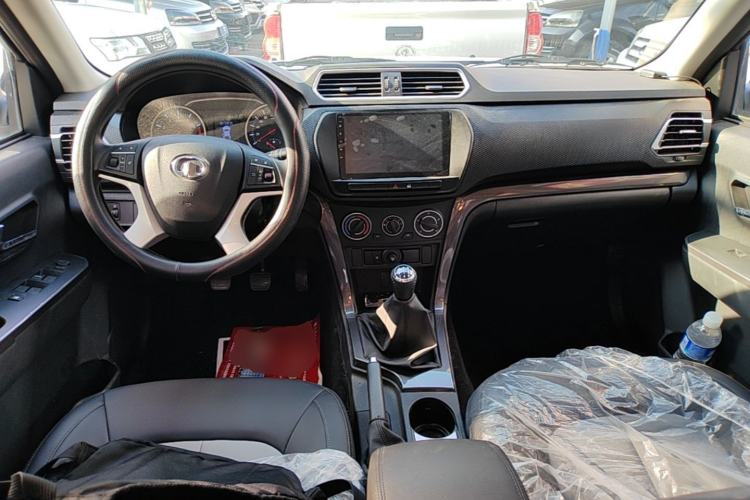 Used Great Wall Wingle 5 2023 "Dry Meal" Version 1.5T Gasoline Two-Wheel-Drive Advanced Large Double Center Console