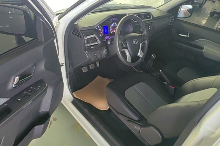 Used Great Wall Wingle 5 2023 "Dry Meal" Version 1.5T Gasoline Two-Wheel-Drive Advanced Large Double Driver Seat
