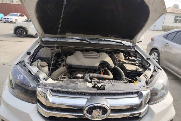 Used Great Wall Wingle 5 2023 2.0T Diesel Two-Wheel Drive Elite Plus Engine Bay