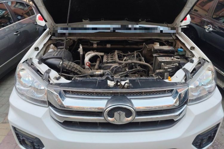 Used Great Wall Wingle 5 2023 "Ganfan" Version 1.5T Gasoline Two-Wheel-Drive Advanced Trim with Long Cargo Bed Engine Bay