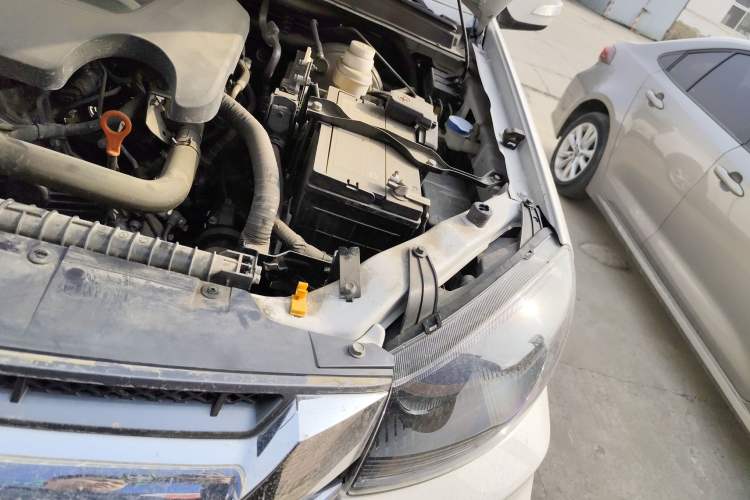 Used Great Wall Wingle 5 2023 2.0T Diesel Two-Wheel Drive Elite Plus Engine Bay Left
