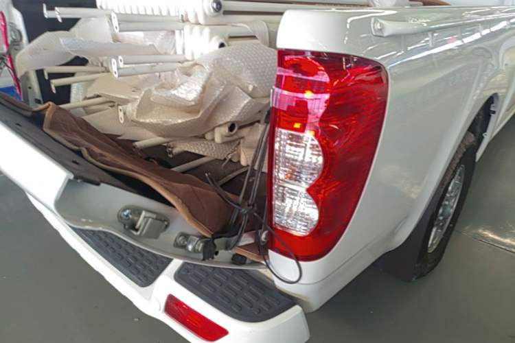 Used Great Wall Wingle 5 2023 "Dry Meal" Version 1.5T Gasoline Two-Wheel-Drive Advanced Large Double Exterior 3