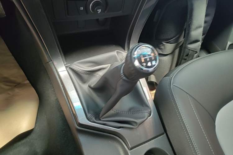 Used Great Wall Wingle 5 2023 "Dry Meal" Version 1.5T Gasoline Two-Wheel-Drive Advanced Large Double Gear Lever