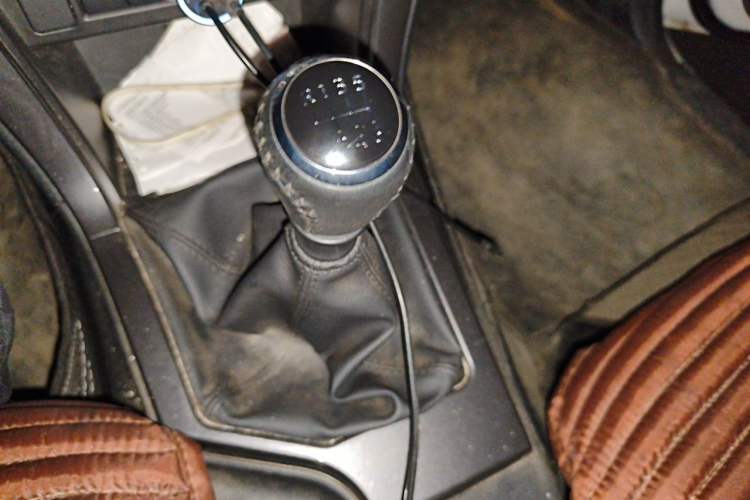 Used Great Wall Wingle 5 2023 2.0T Diesel Two-Wheel Drive Advanced Big Double Gear Lever