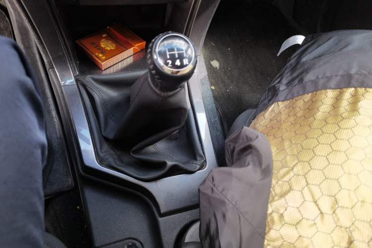 Used Great Wall Wingle 5 2023 "Dry Meal" Version 1.5T Gasoline Two-Wheel-Drive Advanced Large Double Gear Lever