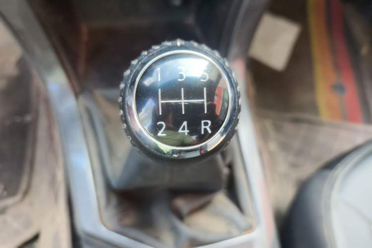 Used Great Wall Wingle 5 2023 2.4L Gasoline 4x4 Entry-Level Big Double Gear Lever