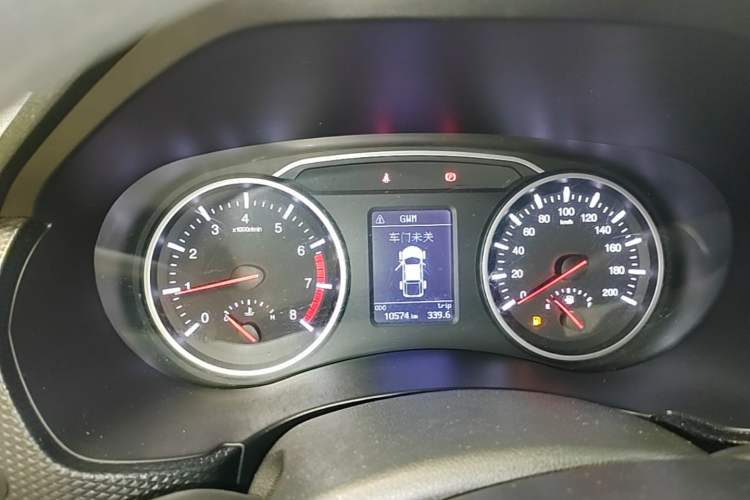 Used Great Wall Wingle 5 2023 "Dry Meal" Version 1.5T Gasoline Two-Wheel-Drive Advanced Large Double Instrument Cluster