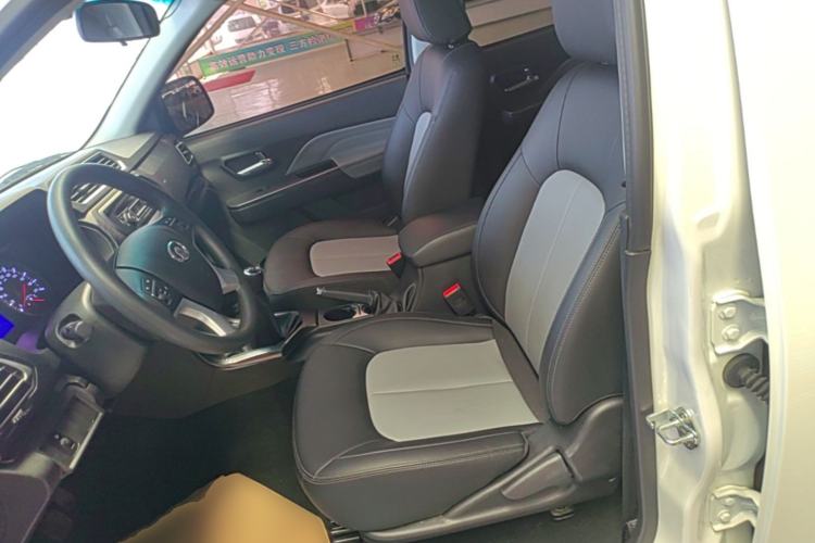 Used Great Wall Wingle 5 2023 "Dry Meal" Version 1.5T Gasoline Two-Wheel-Drive Advanced Large Double Left Front Seat