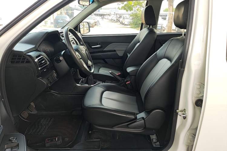 Used Great Wall Wingle 5 2023 2.0T Diesel Two-Wheel Drive Elite Plus Left Front Seat