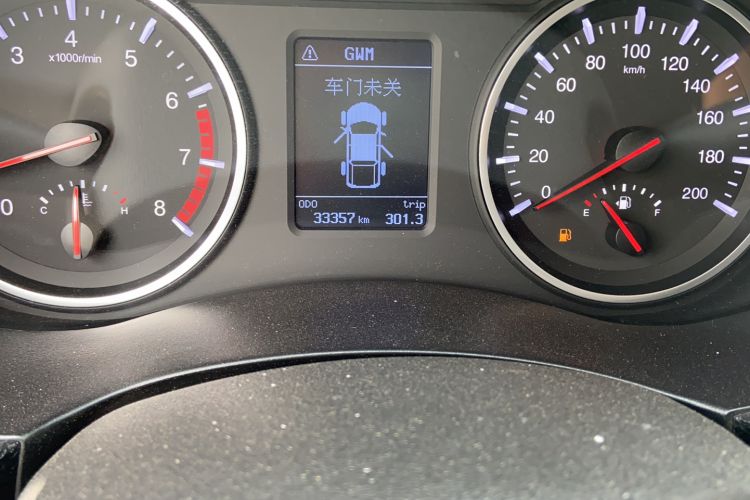 Used Great Wall Wingle 5 2023 2.4L Gasoline Two-Wheel-Drive Entry-Level Big Double Odometer Close Up