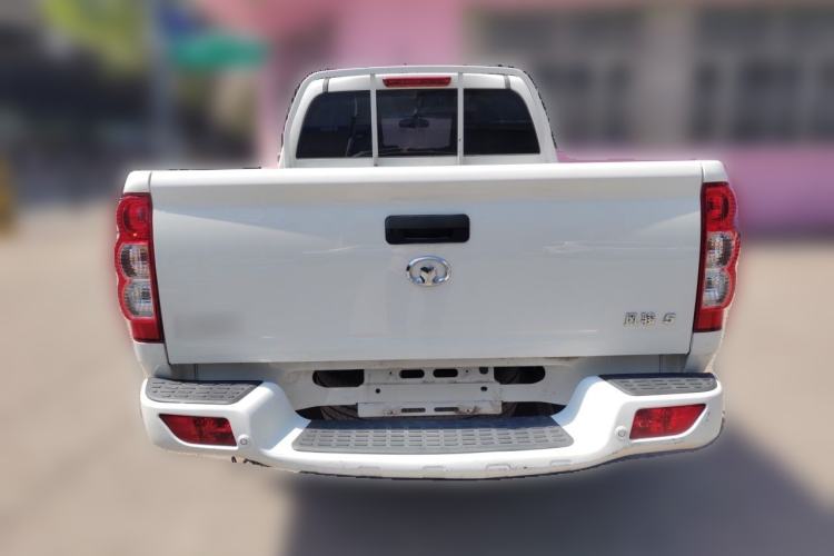 Used Great Wall Wingle 5 2023 2.4L Gasoline Two-Wheel-Drive Entry-Level Big Double Rear