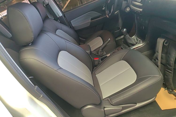 Used Great Wall Wingle 5 2023 "Dry Meal" Version 1.5T Gasoline Two-Wheel-Drive Advanced Large Double Right Front Seat