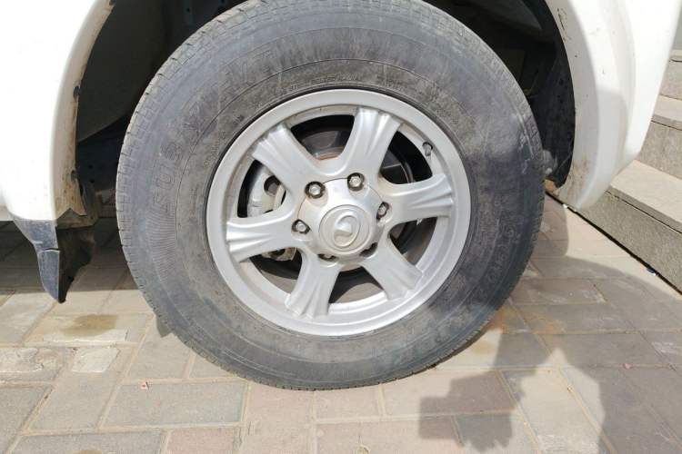 Used Great Wall Wingle 5 2023 2.0T Diesel 4x4 Advanced Big Double Right Front Wheel Hub