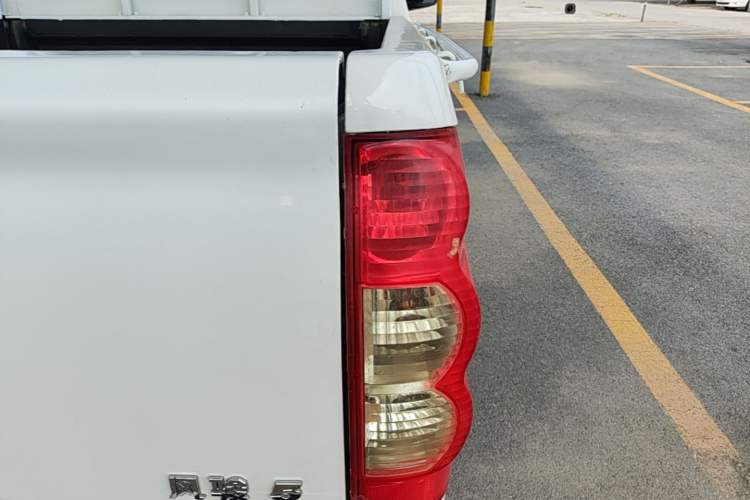 Used Great Wall Wingle 5 2023 2.0T Diesel Two-Wheel Drive Elite Plus Right Rear Taillight
