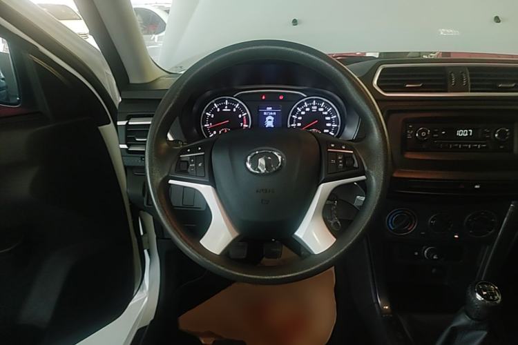 Used Great Wall Wingle 5 2023 "Dry Meal" Version 1.5T Gasoline Two-Wheel-Drive Advanced Large Double Steering Wheel