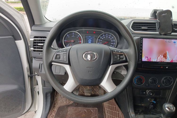 Used Great Wall Wingle 5 2023 2.0T Diesel Two-Wheel Drive Advanced Big Double Steering Wheel