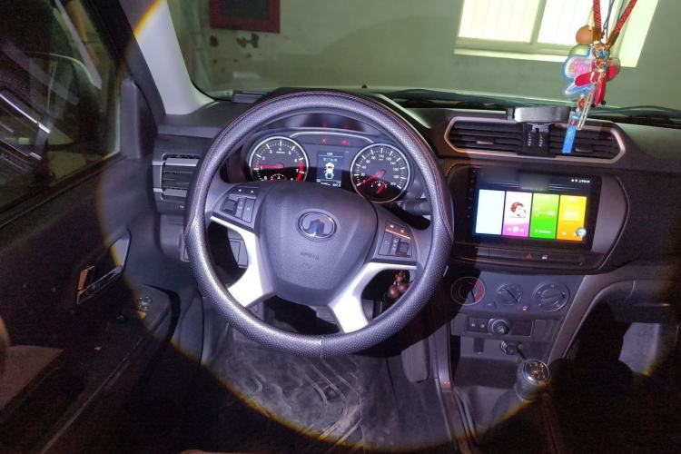 Used Great Wall Wingle 5 2023 2.4L Gasoline Two-Wheel-Drive Entry-Level Big Double Steering Wheel
