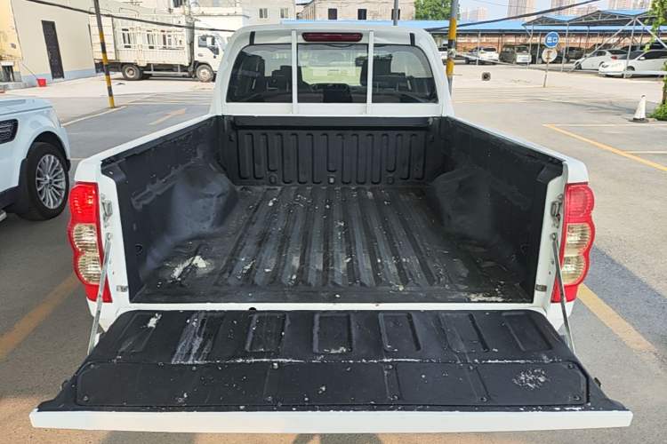 Used Great Wall Wingle 5 2023 2.0T Diesel Two-Wheel Drive Elite Plus Trunk
